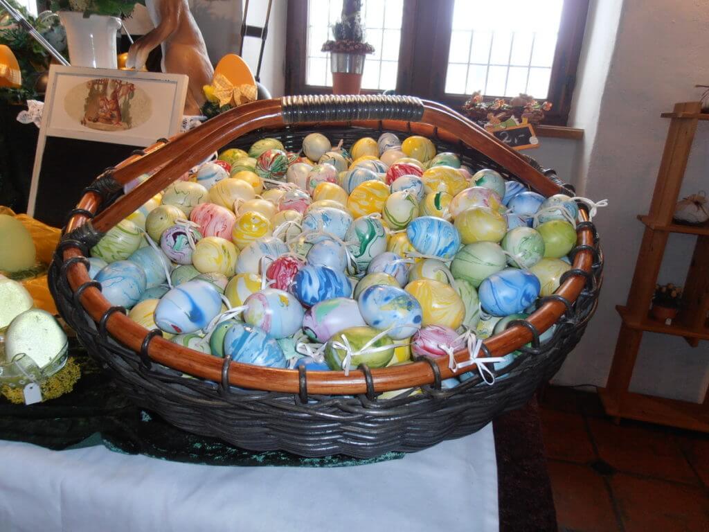 Ostereier Ostermarkt im Schloss Reinbek